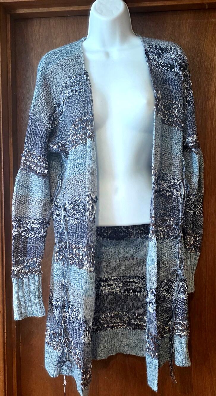 Rubbish open front, fringe grey cardigan sweater sz S